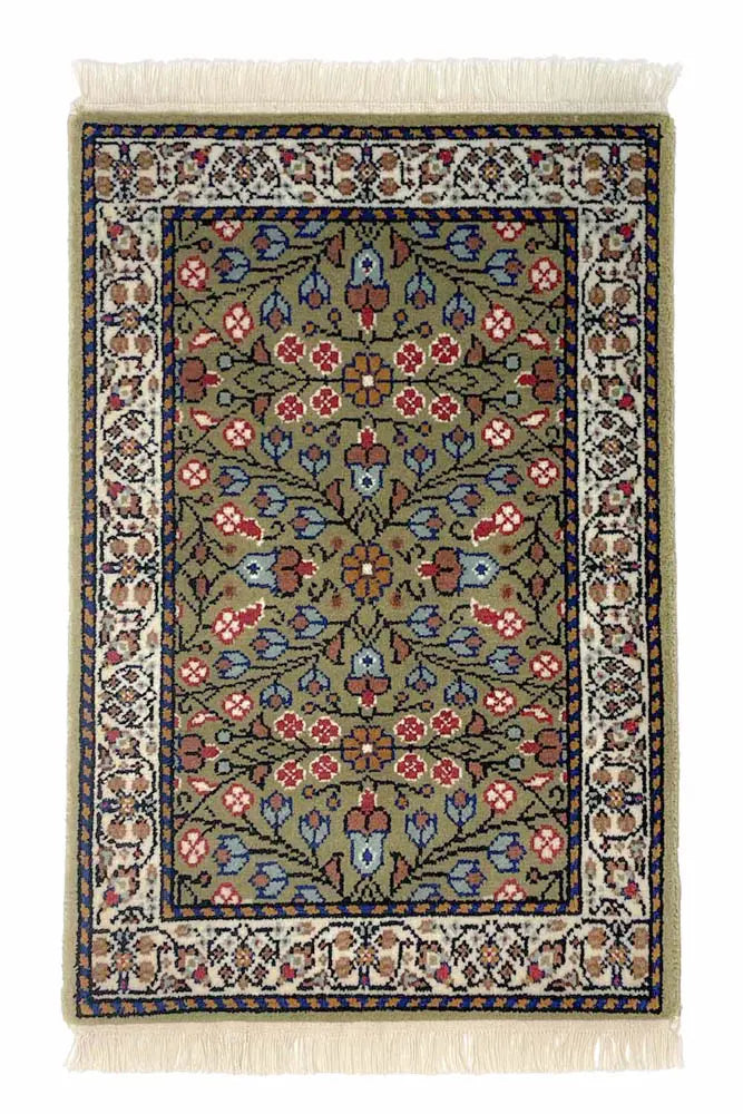 トルコ絨毯 カイセリ 約62cm x 93cm|SATHI RUGS トルコ絨毯 カイセリ 約62cm x 93cm|SATHI RUGS