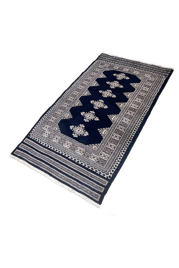 パキスタン絨毯 青