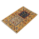 アフガニスタン手織りラグ 植物文様入りモダンデザイン