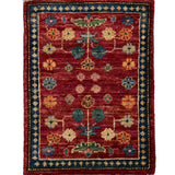 ガズニウールの手織り絨毯 赤地に花のモチーフ