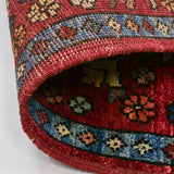 手紡ぎガズニウール使用 モダンと伝統が調和するラグ