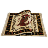 柔らかなナチュラルウールに描かれたペイズリー文様。シーラーズ産の上質な手織りギャッベ。