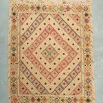 黄色のマシュワニキリム