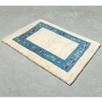 白のギャッベ玄関マット本物