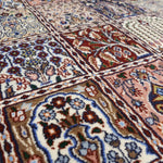 ペルシャ絨毯 ヘシティ柄 ソファ前ラグに最適