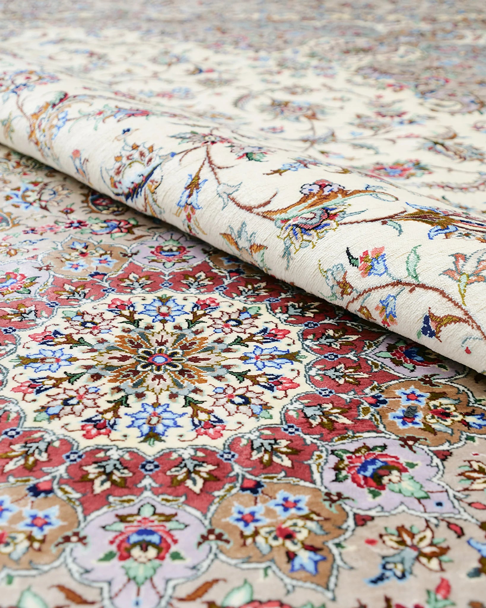 ペルシャ絨毯 カシャーン産 パディディ工房 シルク 約197cm x 298cm アイボリー ホワイト 白 手織り ラグ