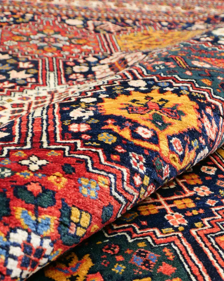 ペルシャ絨毯 カシュガイ 163x224cm トライバルラグ 黒 ブラック 手織り
