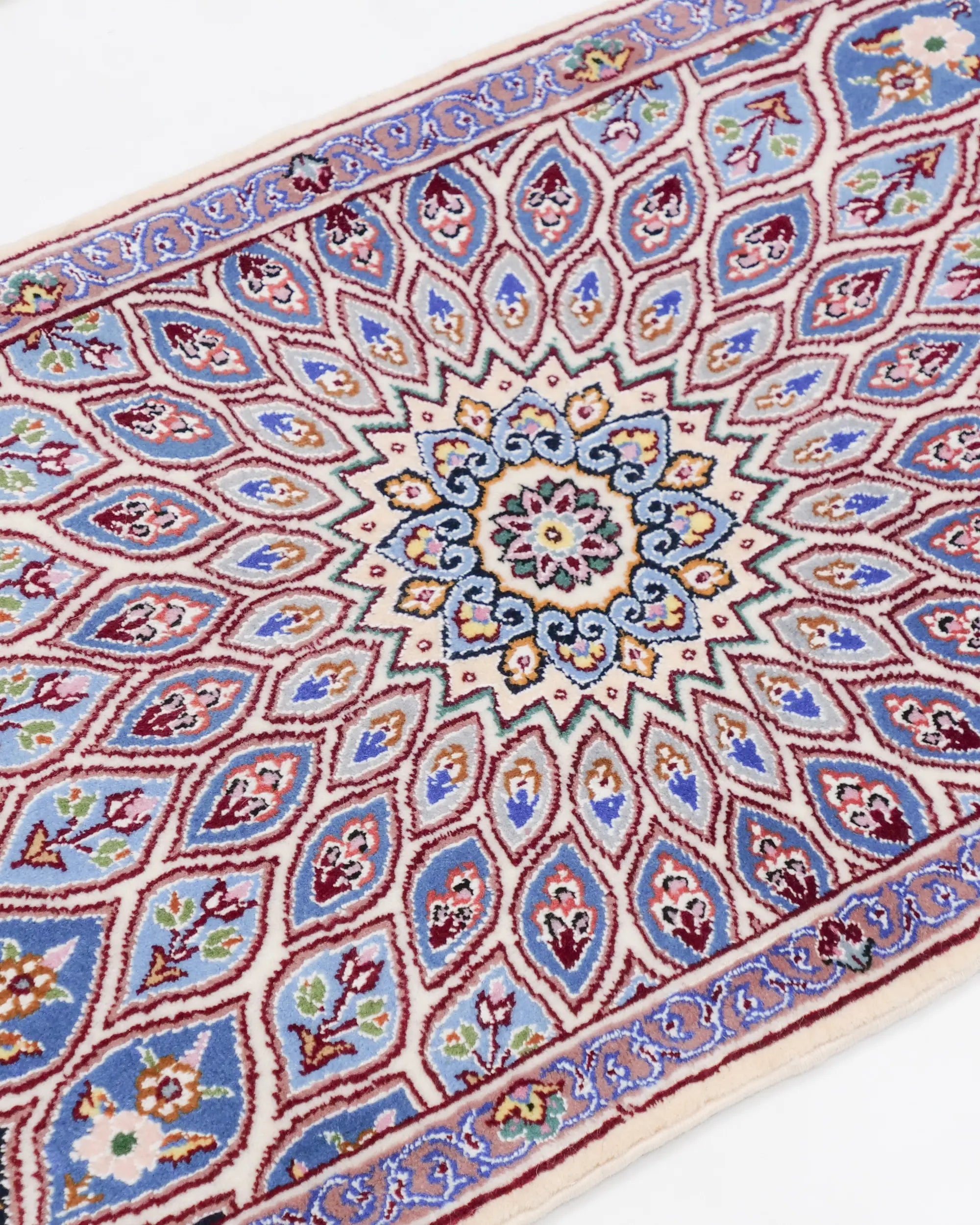 ペルシャ絨毯 ナイン産 約50cm x 85cm ゴンバッディ 玄関マット モスク 手織り ラグ