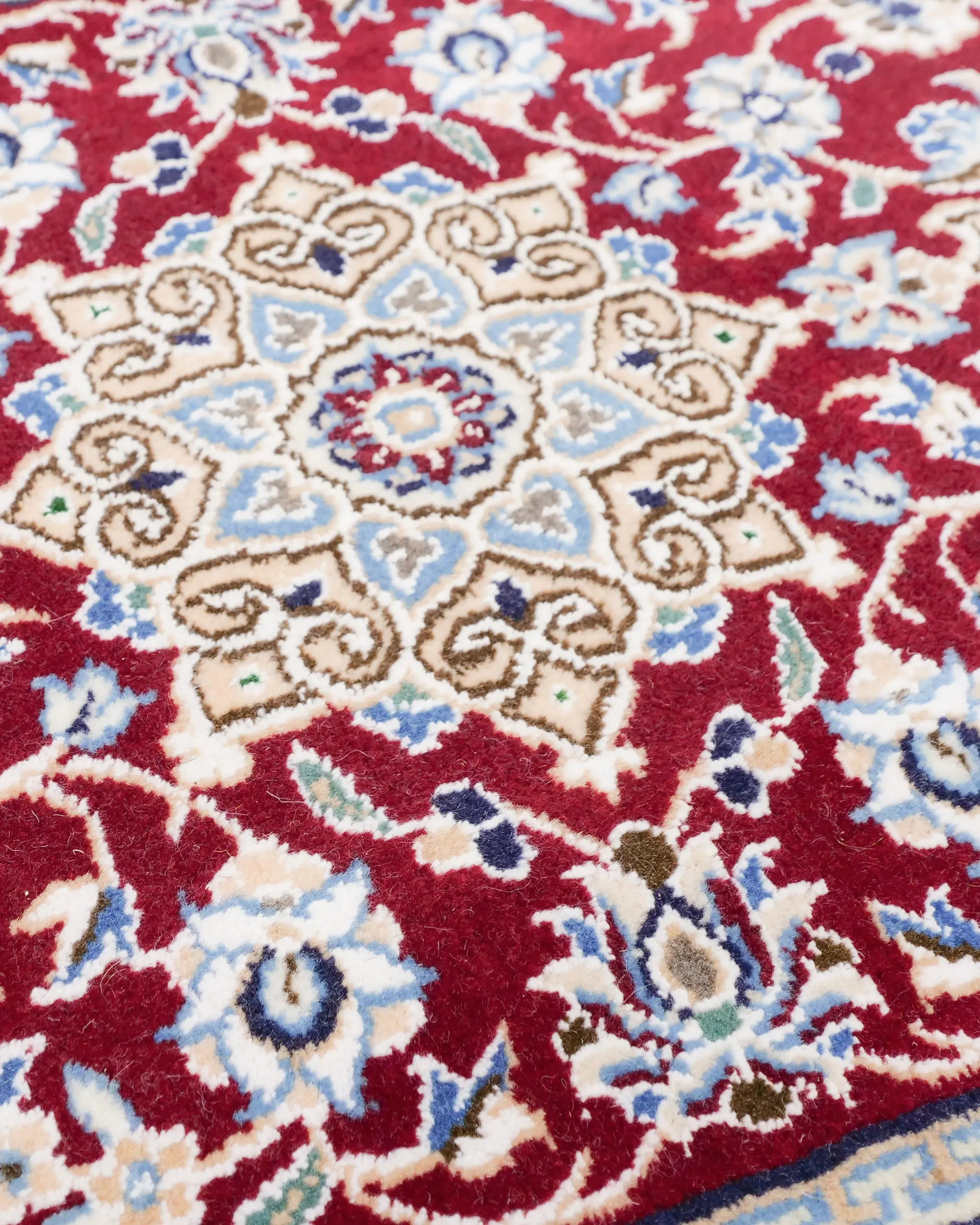 ペルシャ絨毯 ナイン産 40x60cm 玄関マット ミニ 赤色 レッド 手織り ラグ