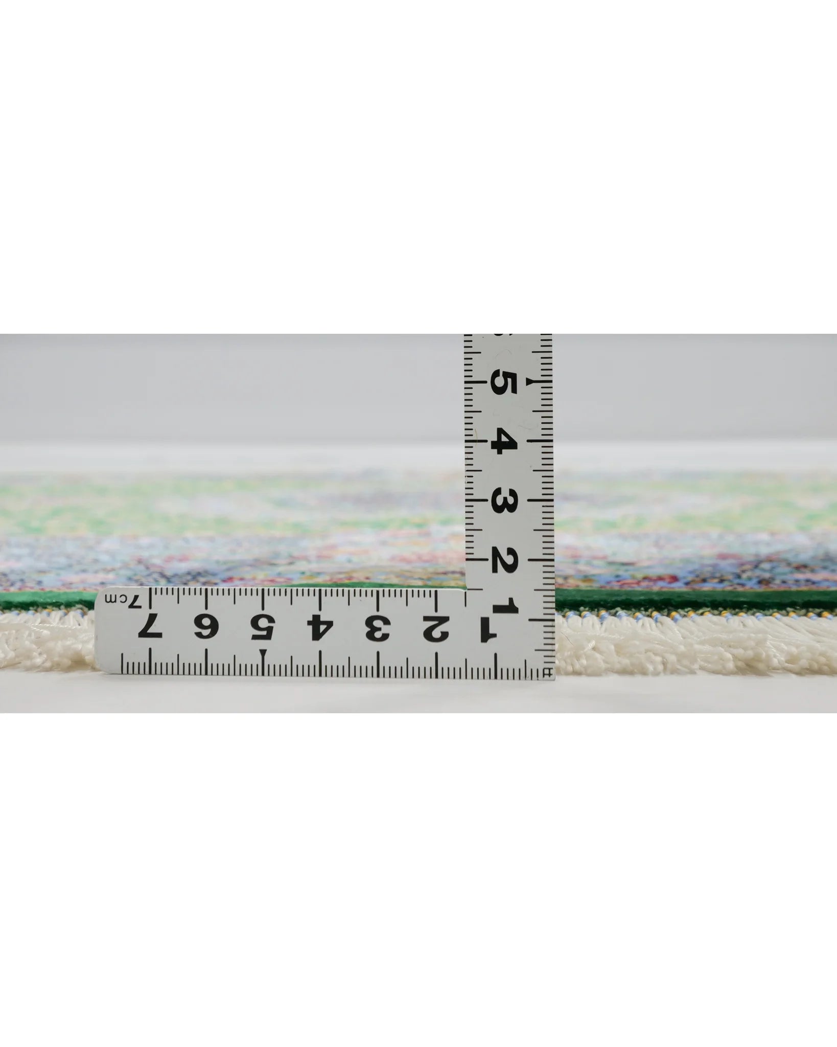 ペルシャ絨毯 クム産 シラジ工房 シルク手織りラグ(楕円形 80×119cm)ブルー×グリーン 花瓶と花模様入り 玄関マットにも最適