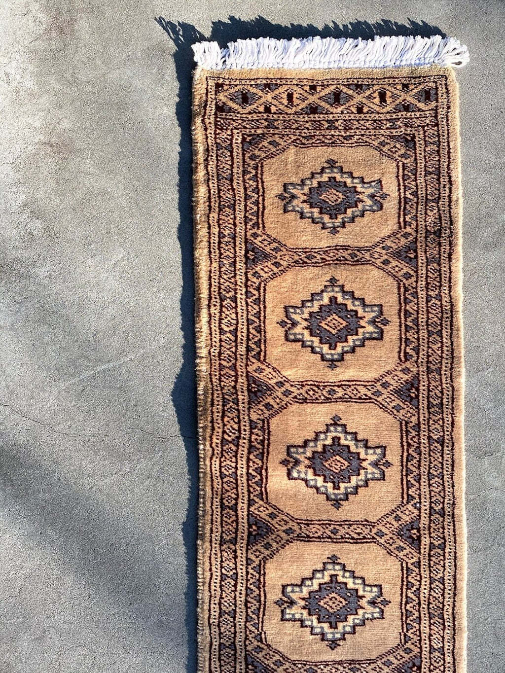 パキスタン絨毯(31x187cm)廊下敷き ベージュ 手織り【絨毯専門店】