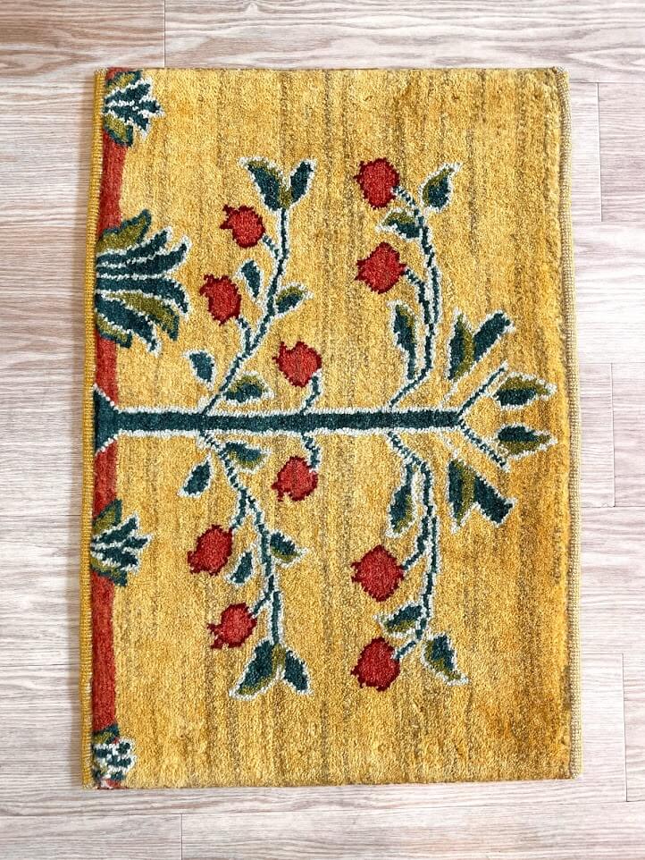 ペルシャ絨毯 ギャッベ 約72cm x 49cm 黄色 玄関マット
