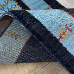 ペルシャ絨毯 ギャッベ ブルー 廊下