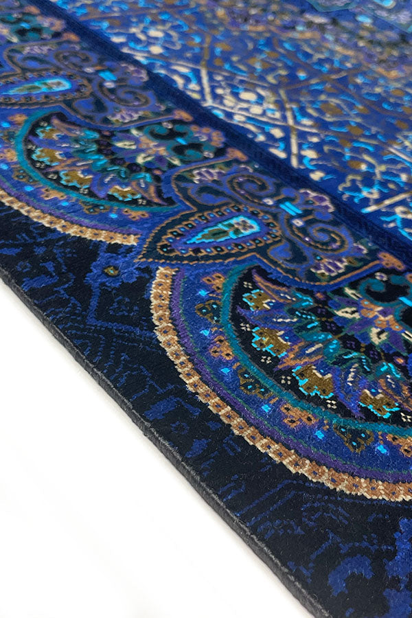 ペルシャ絨毯 シルク 約80cm x 125cm