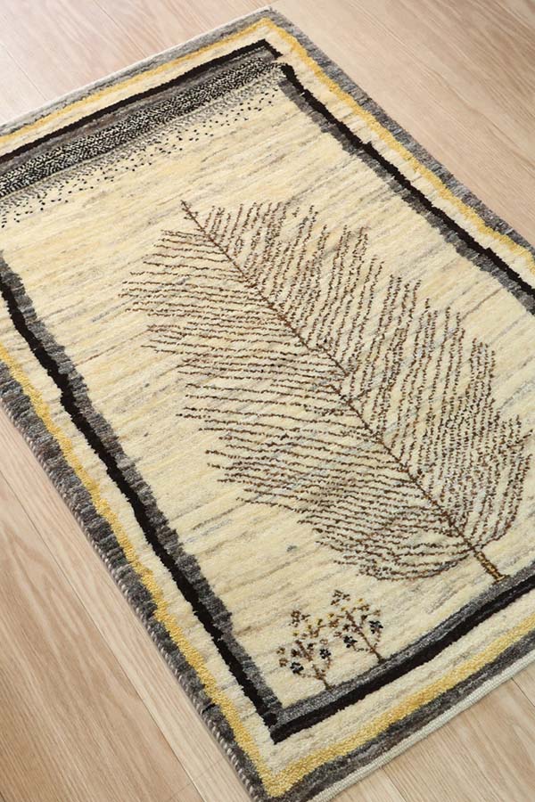 ペルシャ絨毯 ギャッベ 60x93cm 玄関マット 白 ナチュラル 生命の樹
