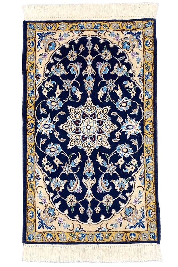 ペルシャ絨毯 ナイン産 48x78cm|ウール 手織りラグ ペルシャ絨毯 ナイン産 48x78cm|ウール 手織りラグ