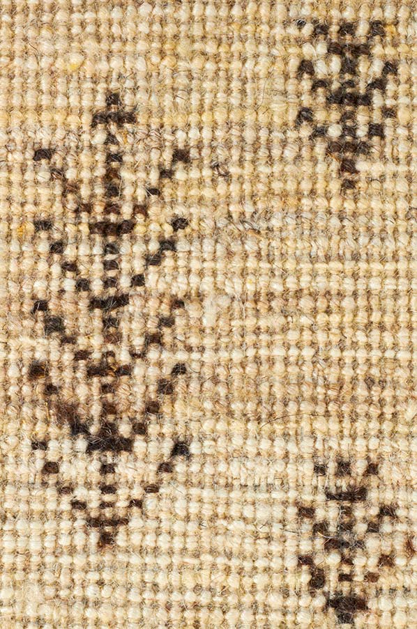 ファインウールの手織りギャッベ、シカと植物デザイン