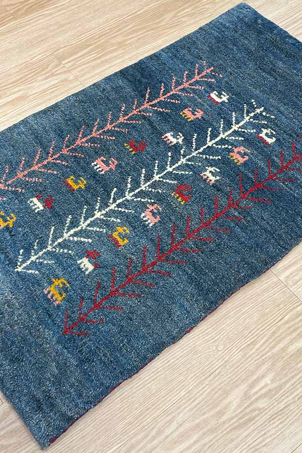 ギャッベ ペルシャ絨毯 青