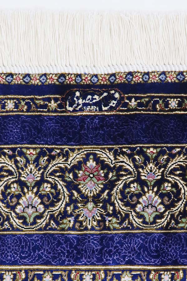 ペルシャ絨毯　クム産　マスミ工房　シルク　約98cm x 167cm