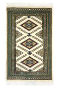 Pakistani Rug Fine Approx. 48cm x 76cm
