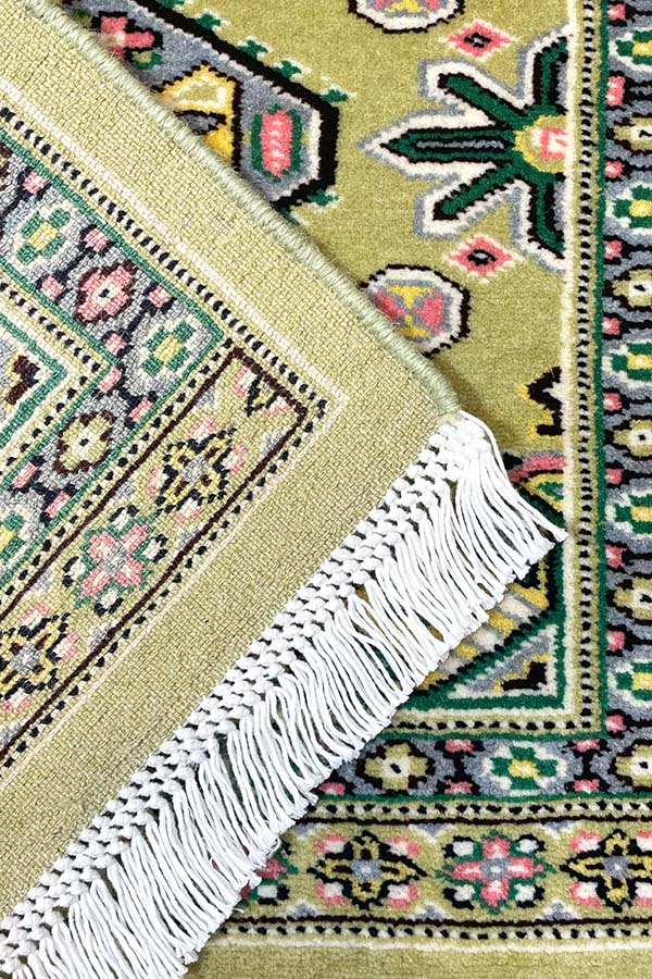 パキスタン絨毯 ライムグリーン