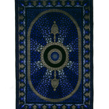 ペルシャ絨毯 クム産 カンバルザデ工房製 シルク手織りラグ（約80×120cm）青と黒のグラデーション、メダリオンとガンディール文様入り