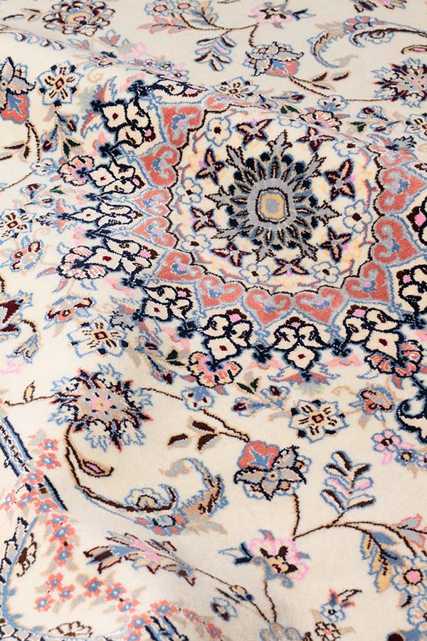 ハビビアン工房 ペルシャ絨毯 ナイン 2畳 リビング  白 (ホワイト) 