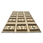 小さな動物たちと草花が並ぶ可愛いギャッベマット