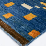 モダンインテリアにも合うブルー系ギャッベ