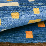 長方形の模様がリズミカルに配置されたデザインギャッベ