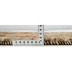 木の枝に花咲き蝶が舞う、自然の調和を表現したギャッベマットの厚み