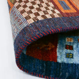 アート作品のような構成のカラフルギャッベ