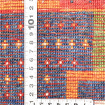 ウール100%のふっくらした手触りのギャッベの織り密度