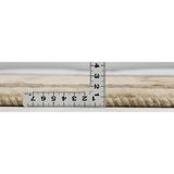 ウール素材でふんわりとした手触り