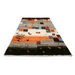 動物や木のモチーフが楽しい手織りギャッベ