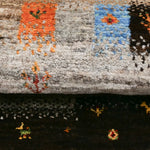 アートパッチワークのようなユニークなギャッベ