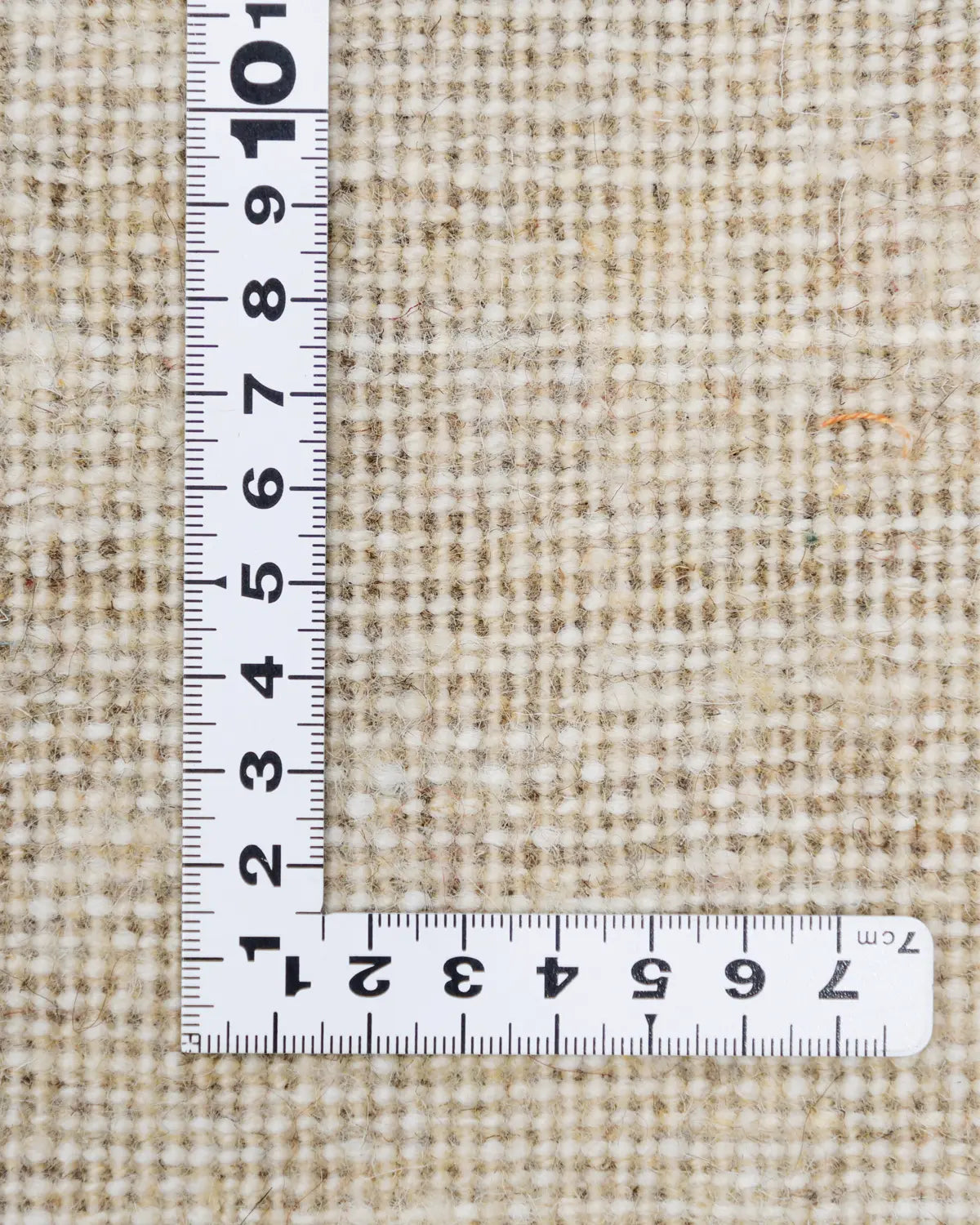 シンプルで上品、自然をテーマにしたモダンデザインのギャッベの織り密度