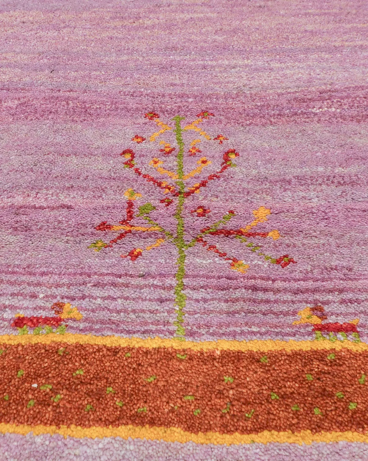 紫のグラデーション ペルシャギャッベ ウールラグ