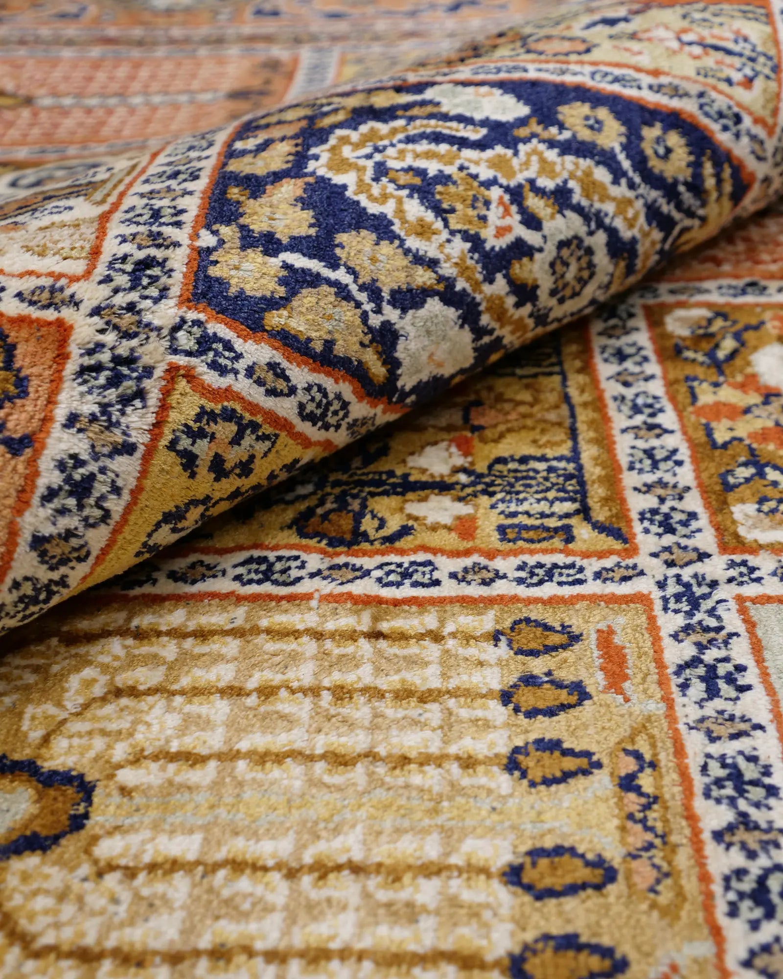 カシミールシルク 155x222cm 手織り絨毯 ヴィンテージ