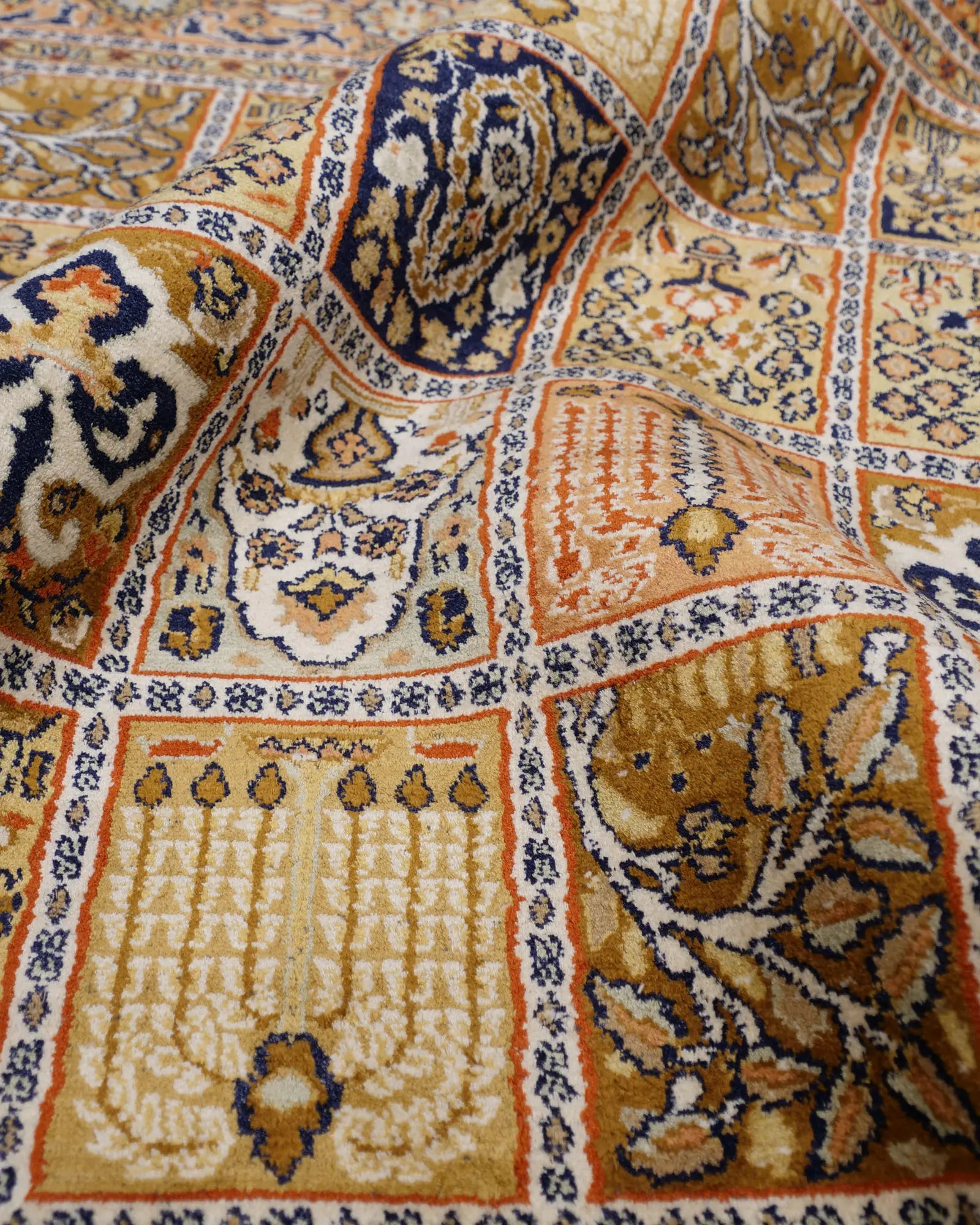 カシミールシルク 155x222cm 手織り絨毯 ヴィンテージ