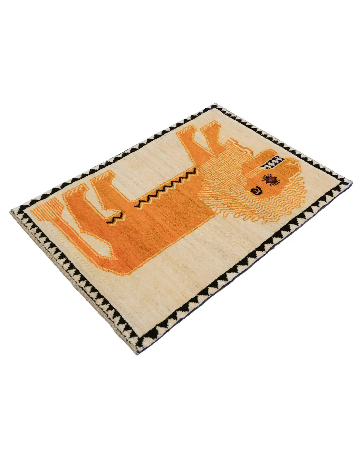 ライオンギャッベ アイボリー 玄関マット 斜めから