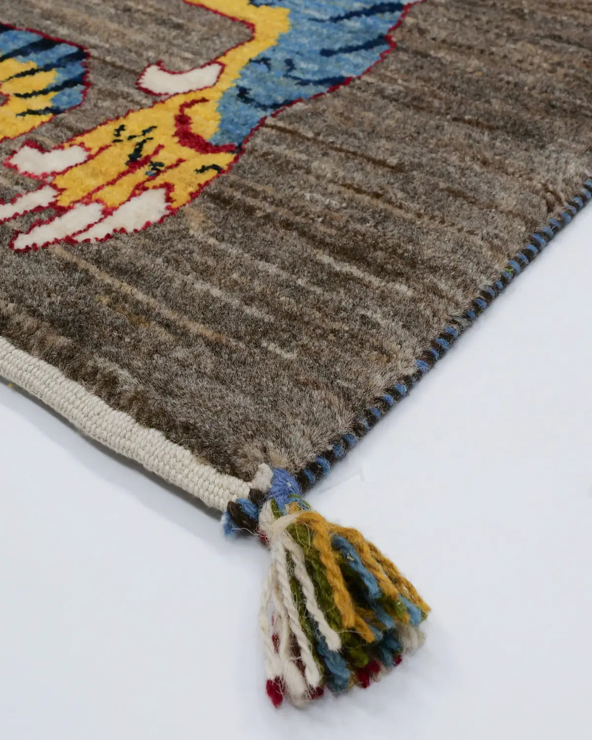 ウール素材の手織りラグディテール