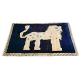 ネイビーフィールドのライオンギャッベ 手織りラグ