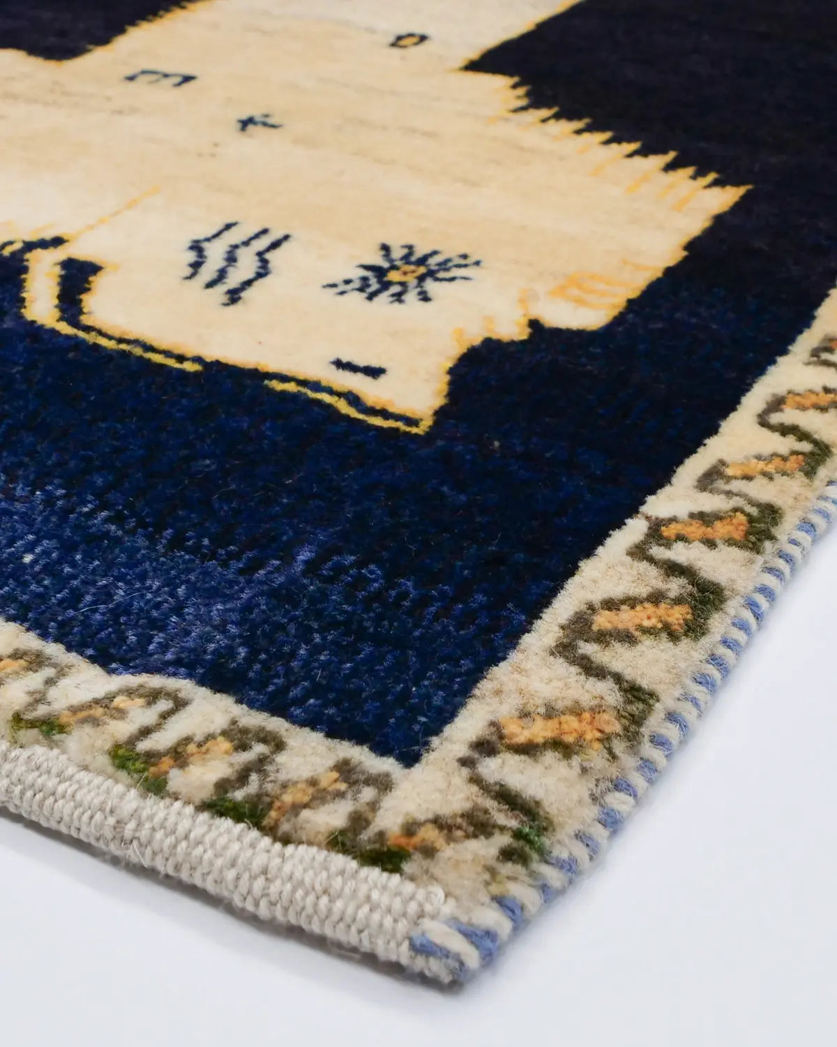 ペルシャ絨毯 ギャッベ ライオン柄 ウール製