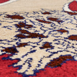 ペルシャ絨毯 シーラーズ産 ライオンギャッベ 赤地にベージュのライオン 手織り ウール製 約70×95cm 厚み約2cm