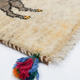 ライオンギャッベ 約41cm x 42cm