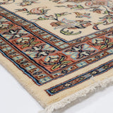 パキスタン絨毯 約125cm x 185cm