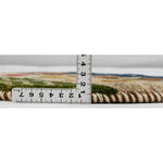 シーラーズ産ウールラグ 素朴な木と鹿のデザイン