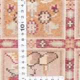 ラホール産の手織りパキスタン絨毯。サイズ約138×214cm、ソファー前に最適な大きさ。伝統的なヘシティ文様を織り込み、毛足が長めで柔らかなウールの質感が特徴。