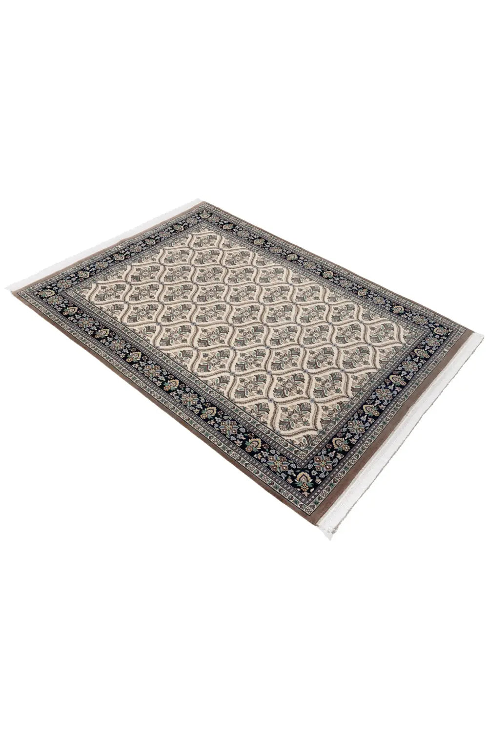 パキスタン絨毯 ファインクオリティ 約143cm x 190cm|SATHI RUGS パキスタン絨毯 ファインクオリティ 約143cm x 190cm|SATHI RUGS